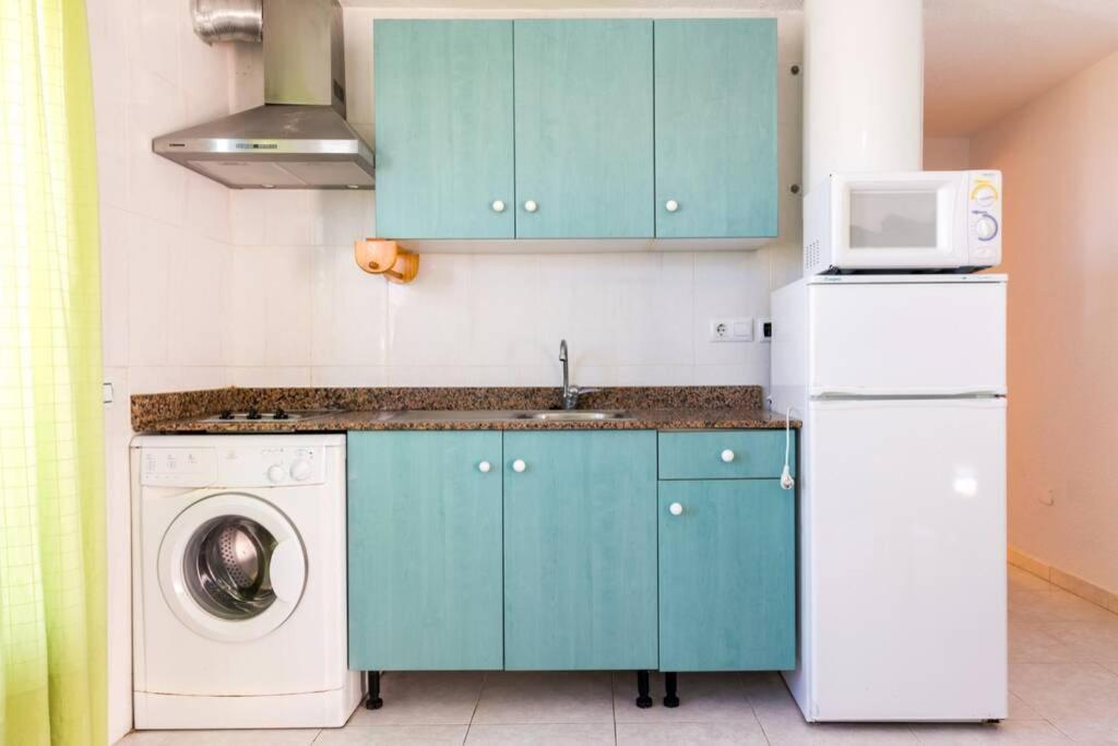 Tranquilo Apartamento Con Preciosa Cala En La Puerta Ciutadella  Exteriör bild